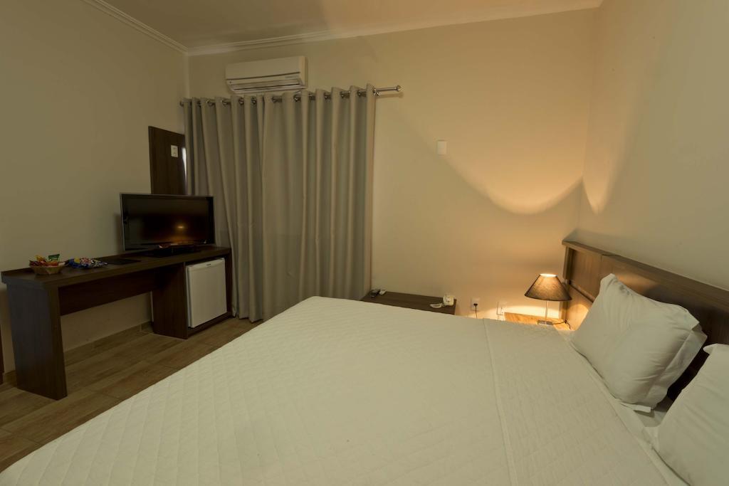 Grand Enio Hotel E Cantina Varginha  Zewnętrze zdjęcie