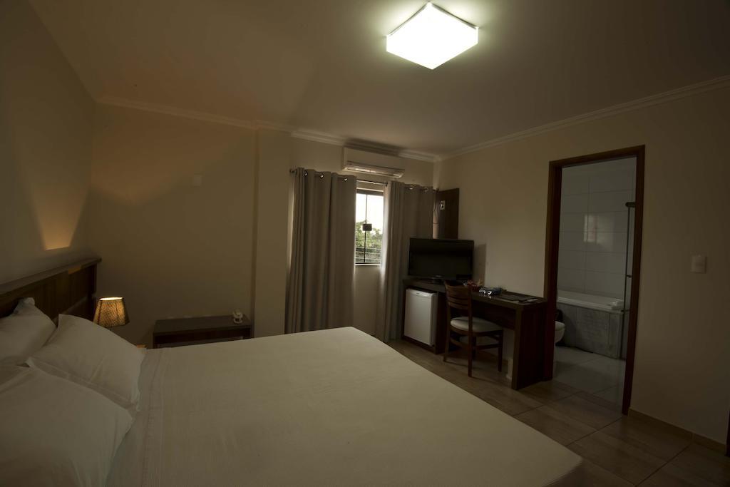 Grand Enio Hotel E Cantina Varginha  Zewnętrze zdjęcie