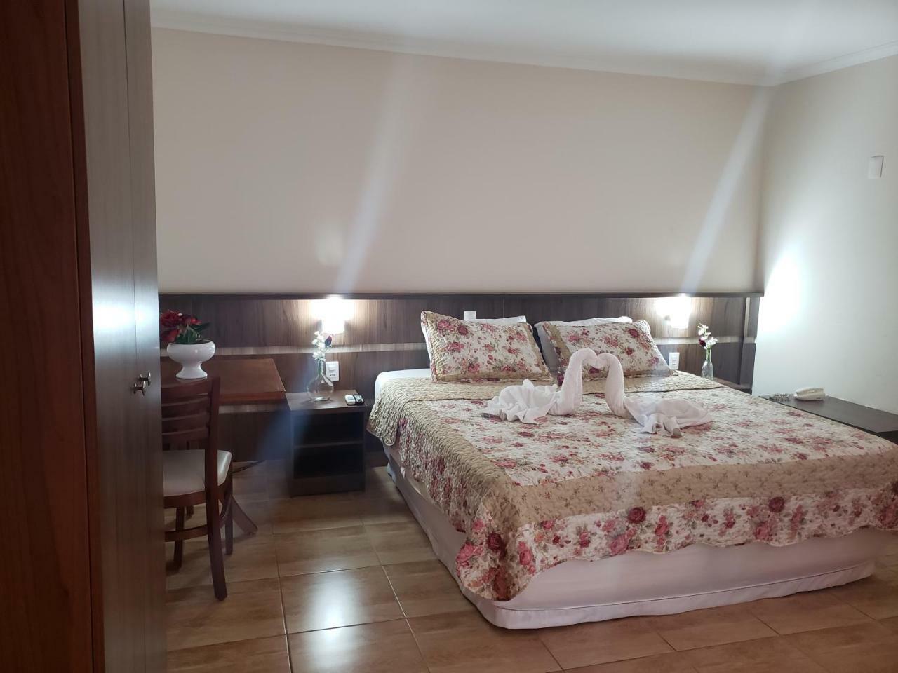Grand Enio Hotel E Cantina Varginha  Zewnętrze zdjęcie